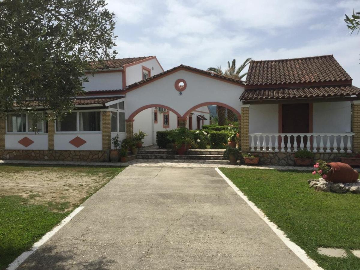 Villa Yannis Roda  Dış mekan fotoğraf