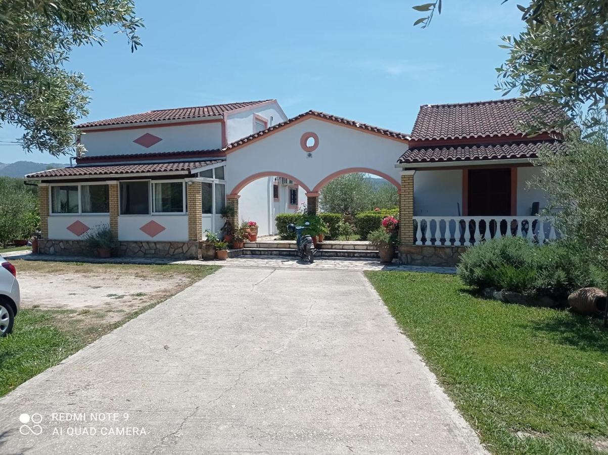 Villa Yannis Roda  Dış mekan fotoğraf