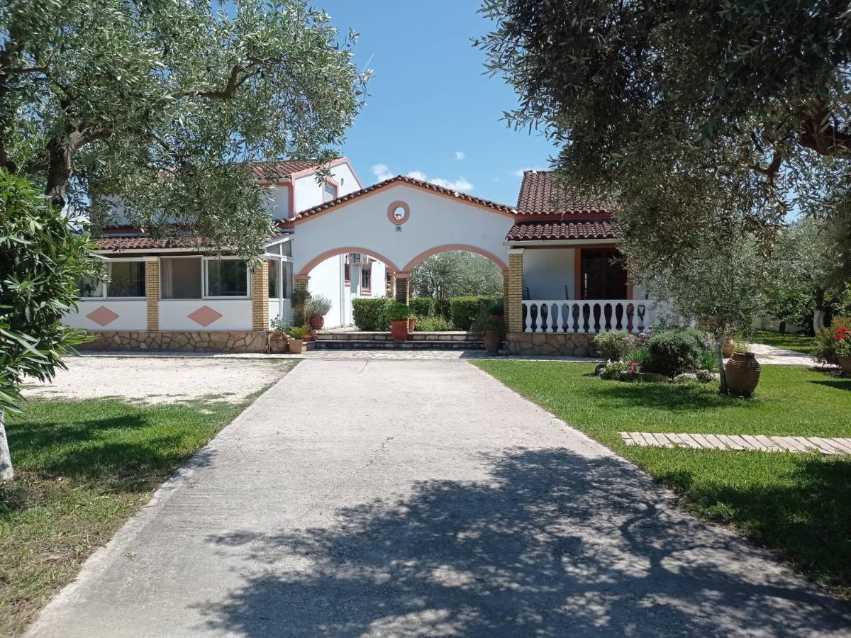 Villa Yannis Roda  Dış mekan fotoğraf
